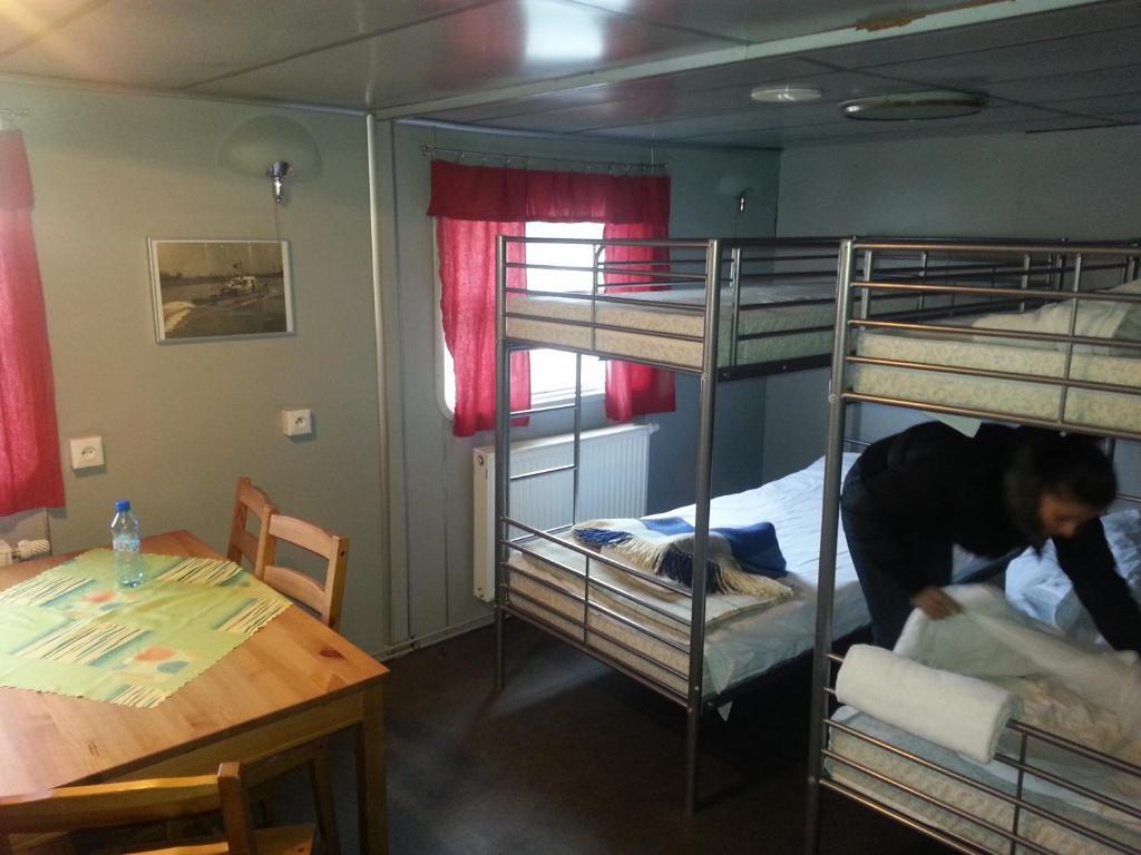 Hotel na wodzie Barka Basia